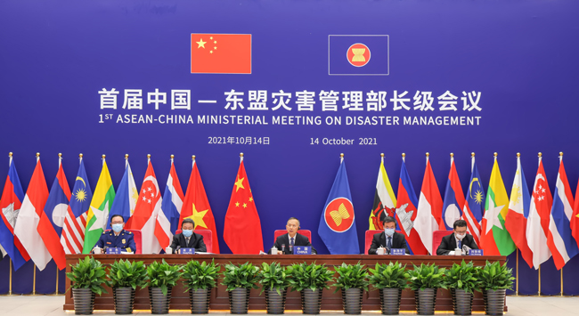 圖1.jpg